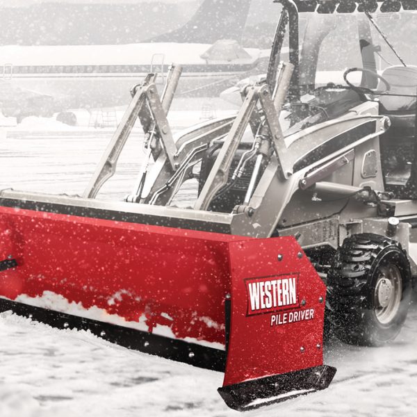 Western Products DEFENDER™ Straight Blade Snowplow