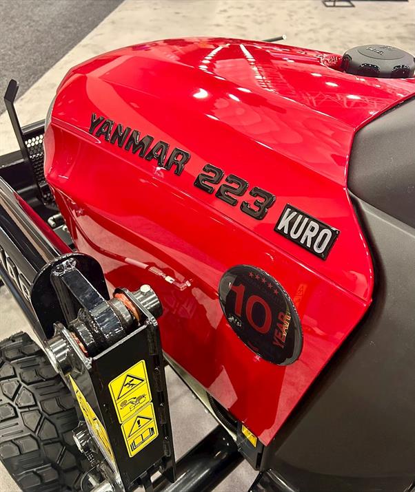 YANMAR SA223 KURO